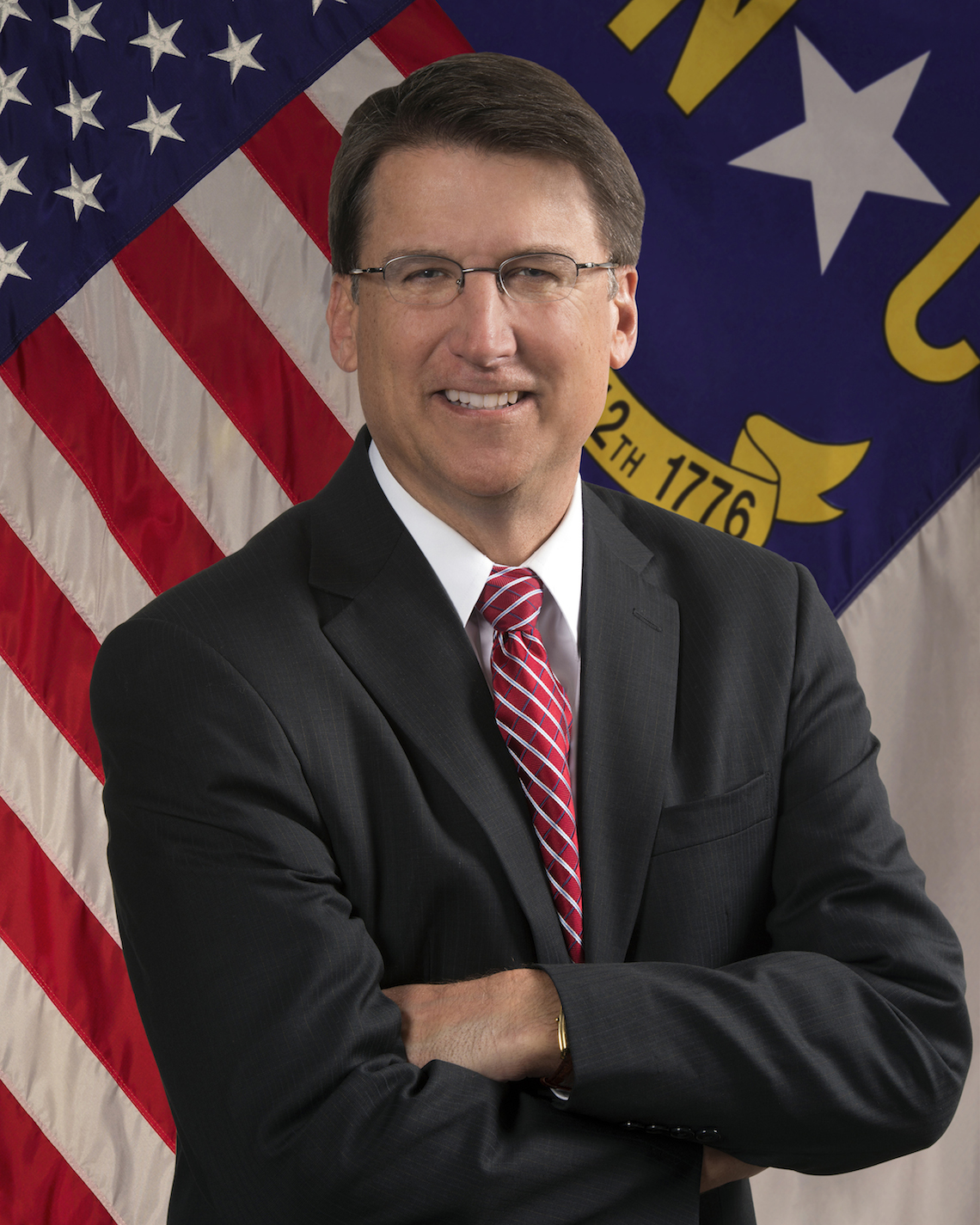 north-carolina-governor-signs-law-declaring-body-camera-footage-will