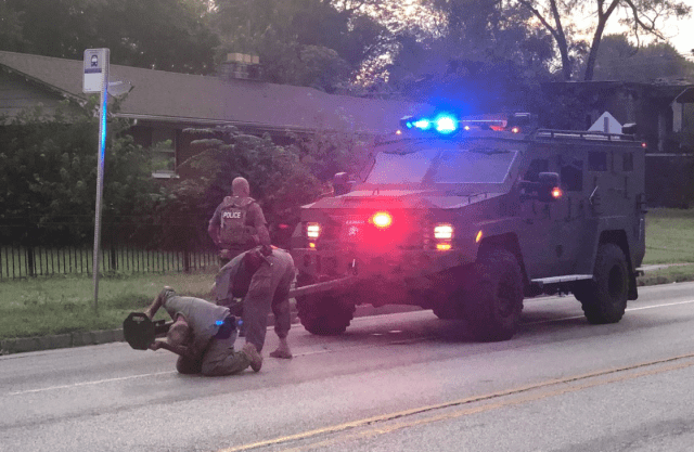 Illinois State Police officer