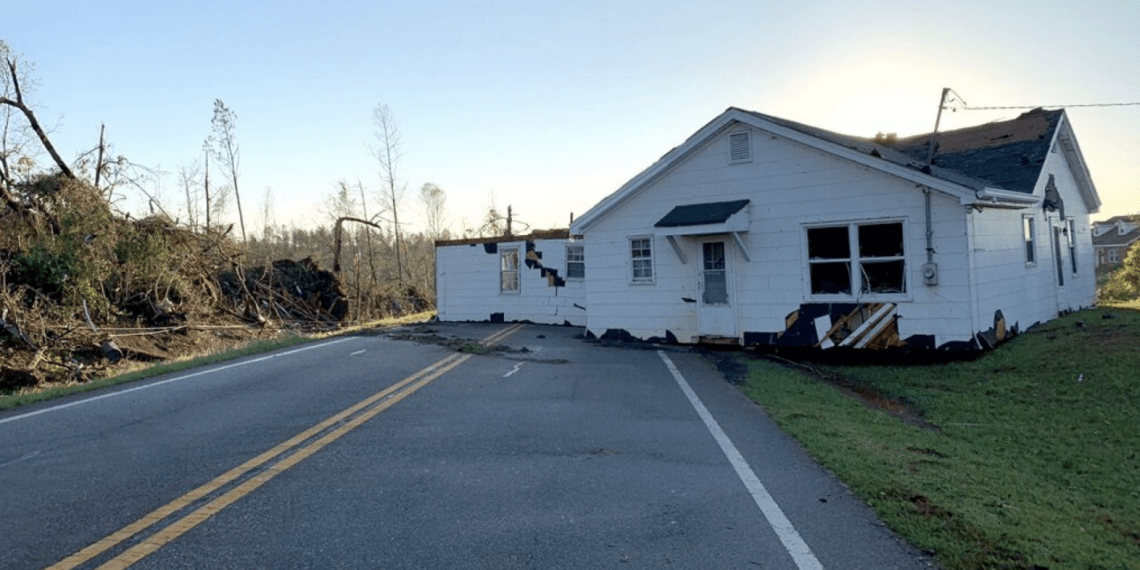 Tornado in lifts house, places it in middle of road during