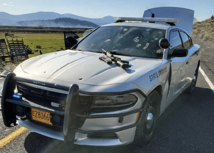 Oregon state trooper injured