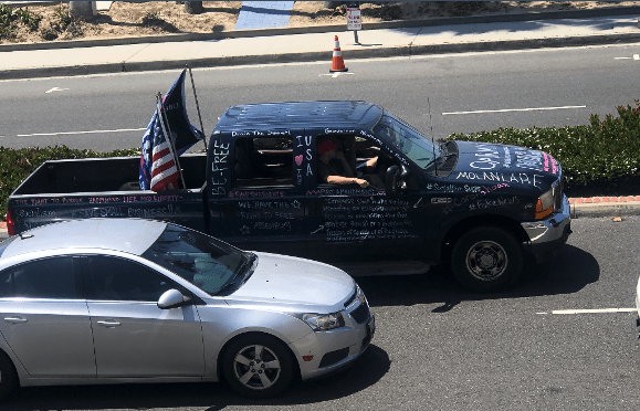 patriot protesters