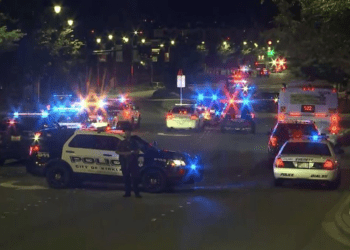 Washington officer killed