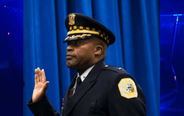 High-ranking Chicago officer dies, apparently shot himself