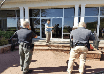 de-escalation training
