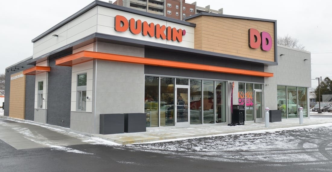 Dunkin Donuts Refuses Service To Off duty Police Officer Wearing A 