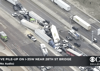 100-vehicle pileup