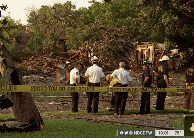 House explosion rocks neighborhood, sends six people to area hospitals
