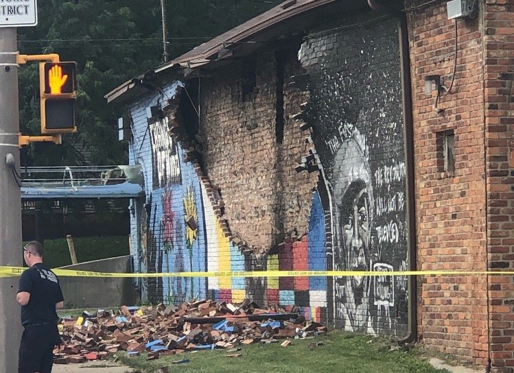 George Floyd mural destroyed by lightning strike
