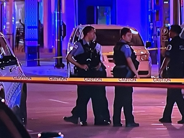 Chicago officer ambushed