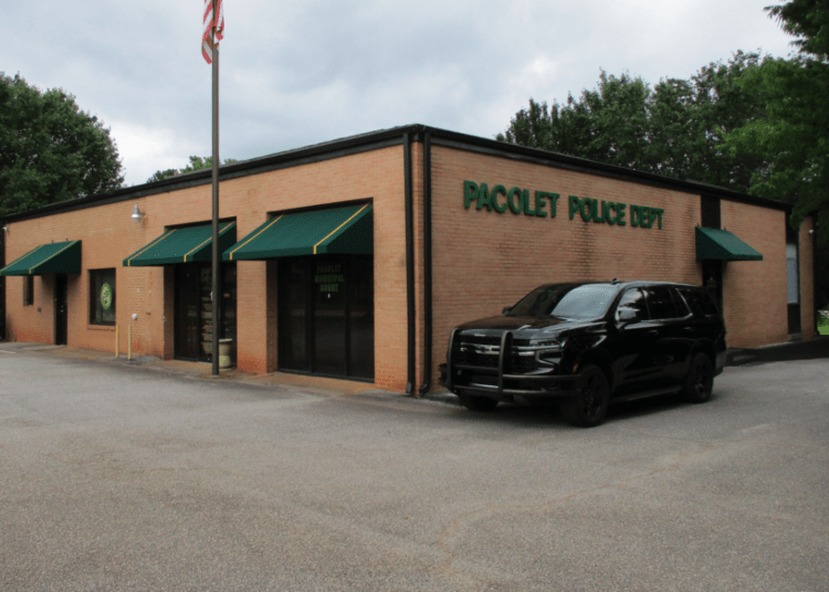 Majority of police officers at small department resign over conflicts with town administrators