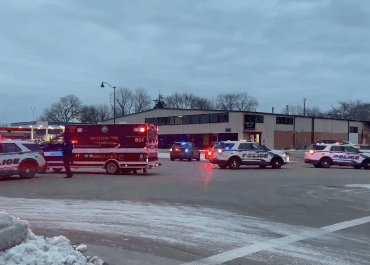 Wisconsin police exchange gunfire