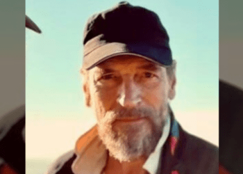 Julian Sands